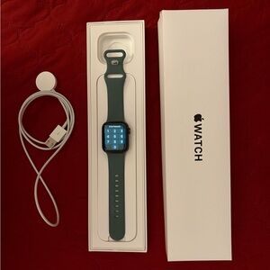 Apple Smartwatch SE with GPS